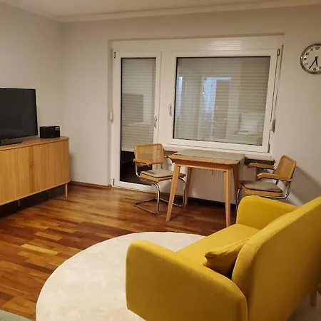 Mit Aussicht * פרוידנשטאדט